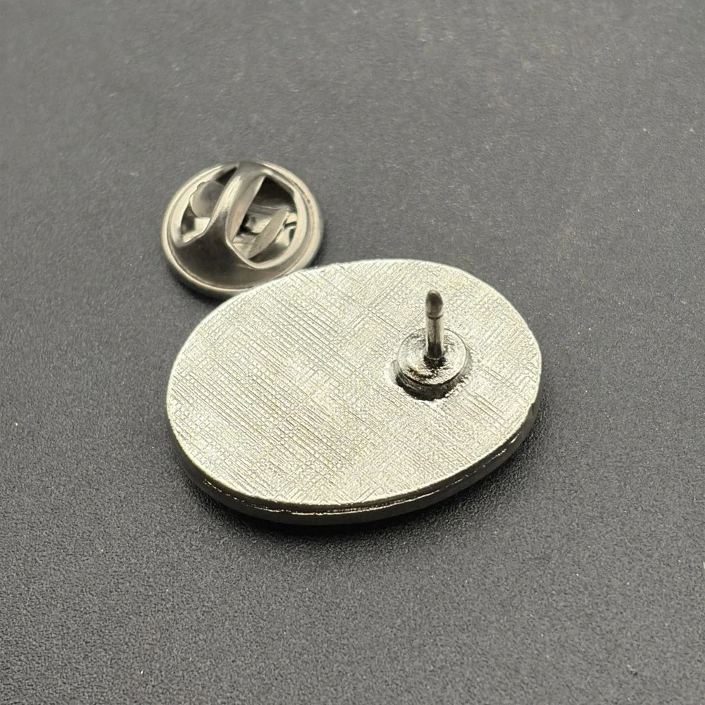 Grampa Woo Beaver Bay Minnesota Lapel Hat‎ Pin